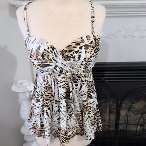 Womens Miraclesuit Animal Print Bathing Suit Top Size Small